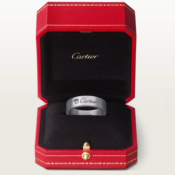 Platinum C de Cartier wedding ring, 5 mm width, 1 diamond, 59MM (US 8 3/4) - Picture 1 of 10